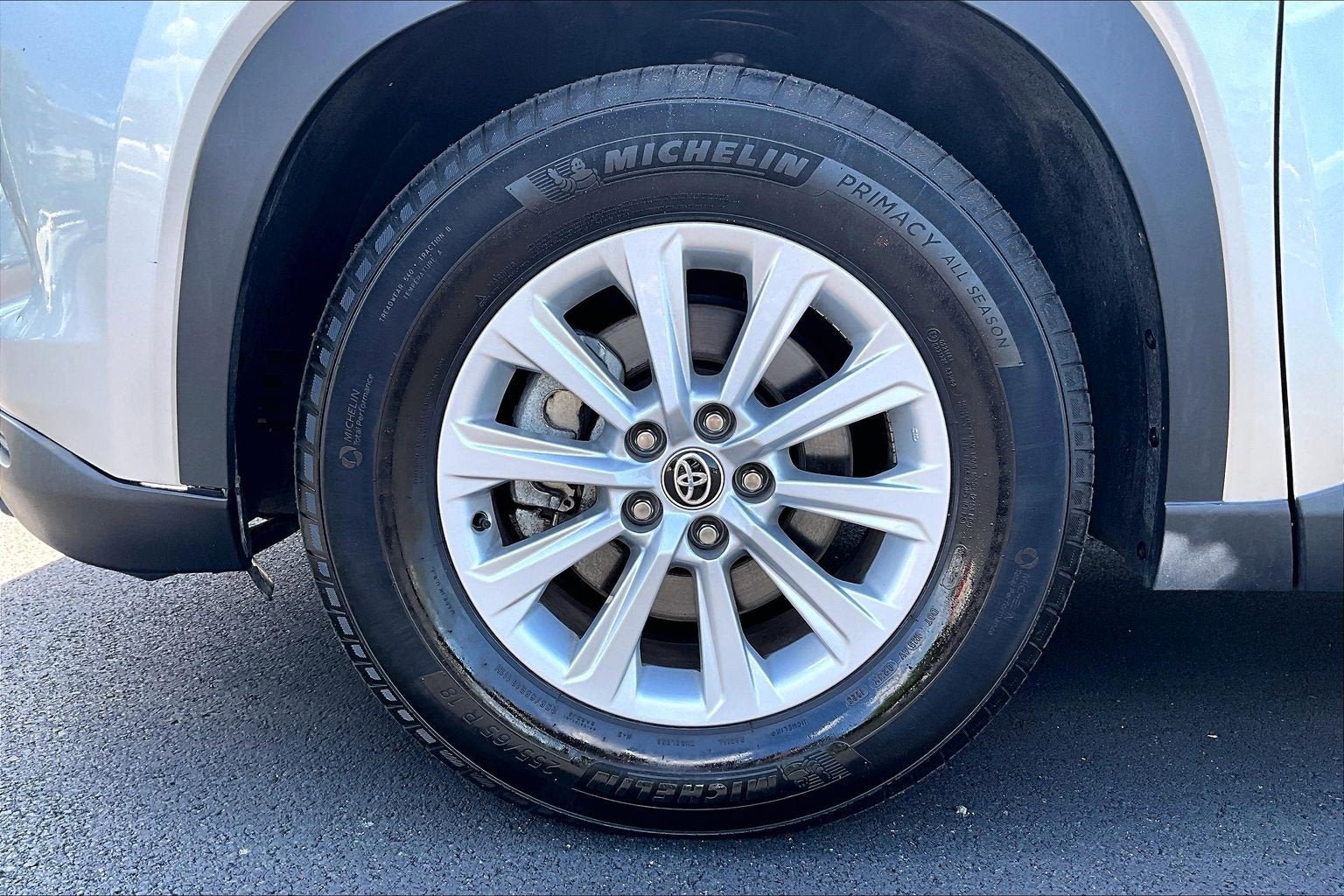Used 2025 Toyota Grand Highlander AWD image 8