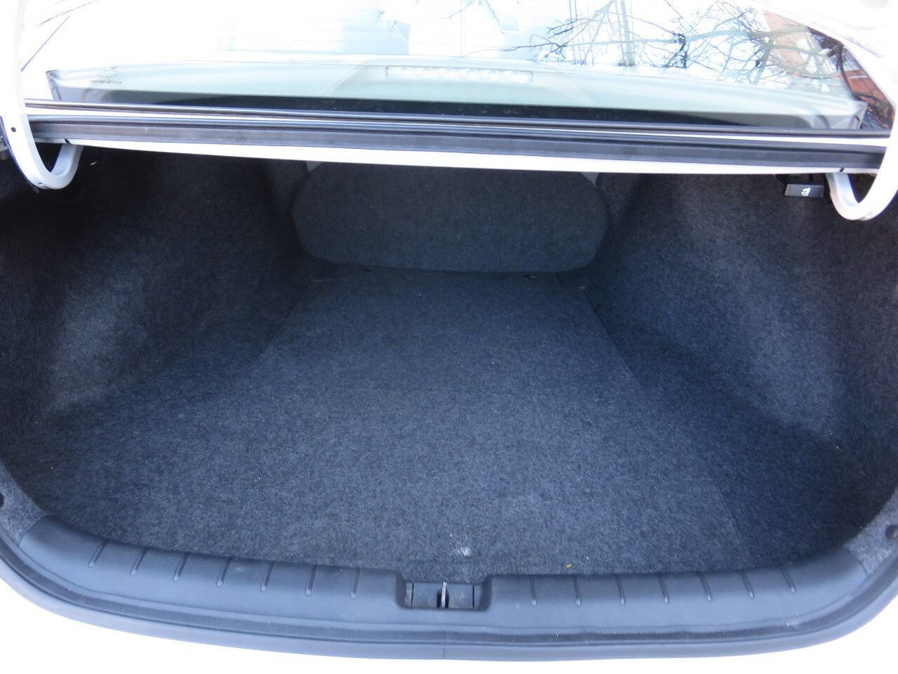 Used 2013 Honda Accord EX-L image 25