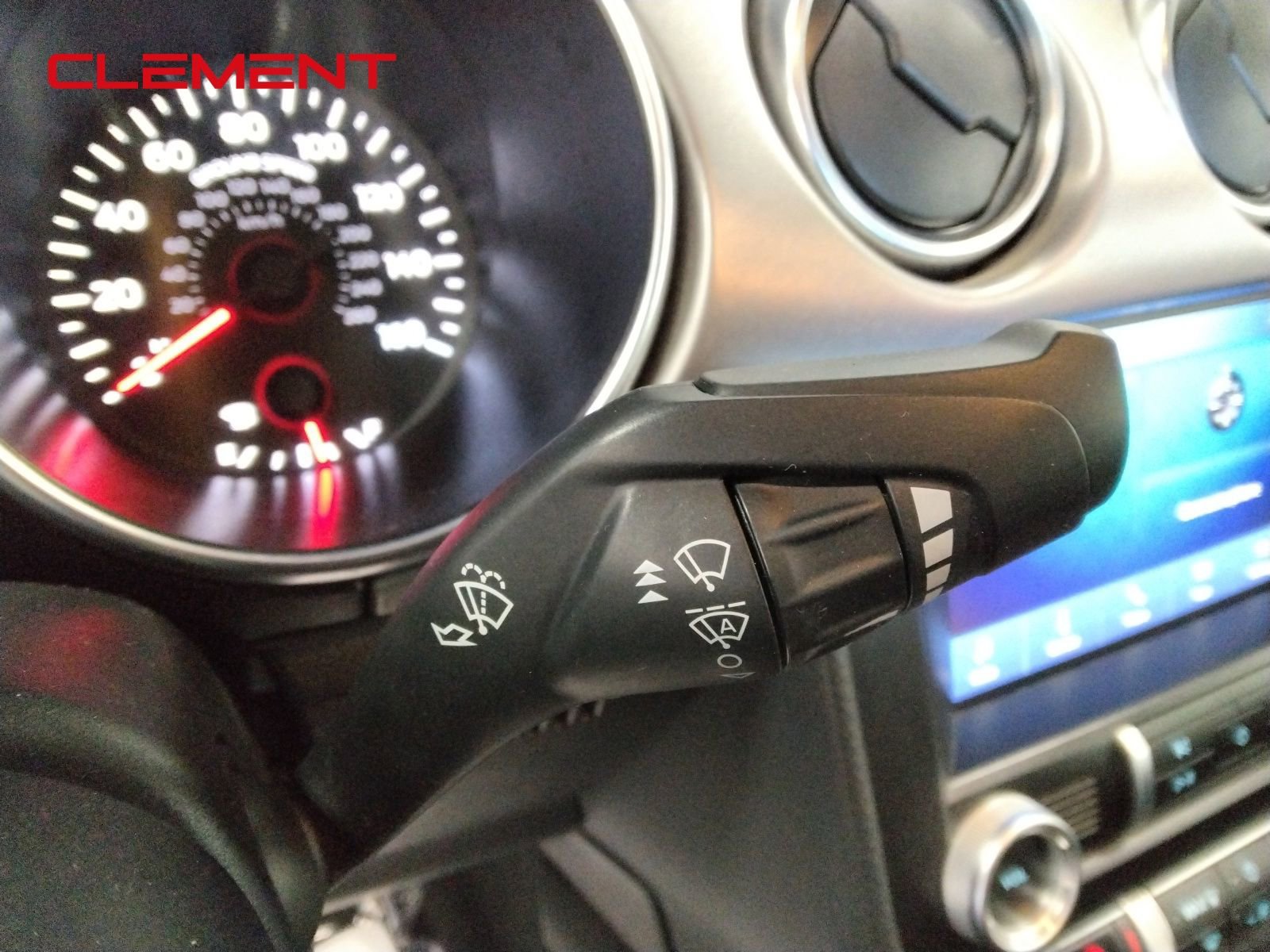 Used 2023 Ford Mustang Convertible image 19