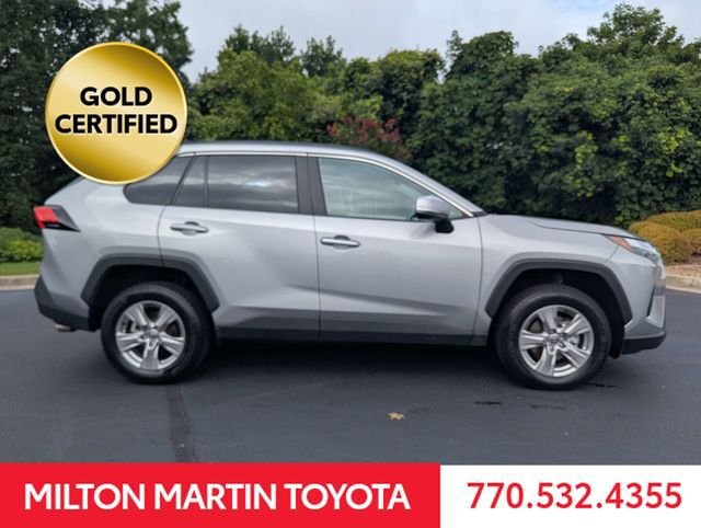 Certified 2025 Toyota RAV4 XLE FWD image 9
