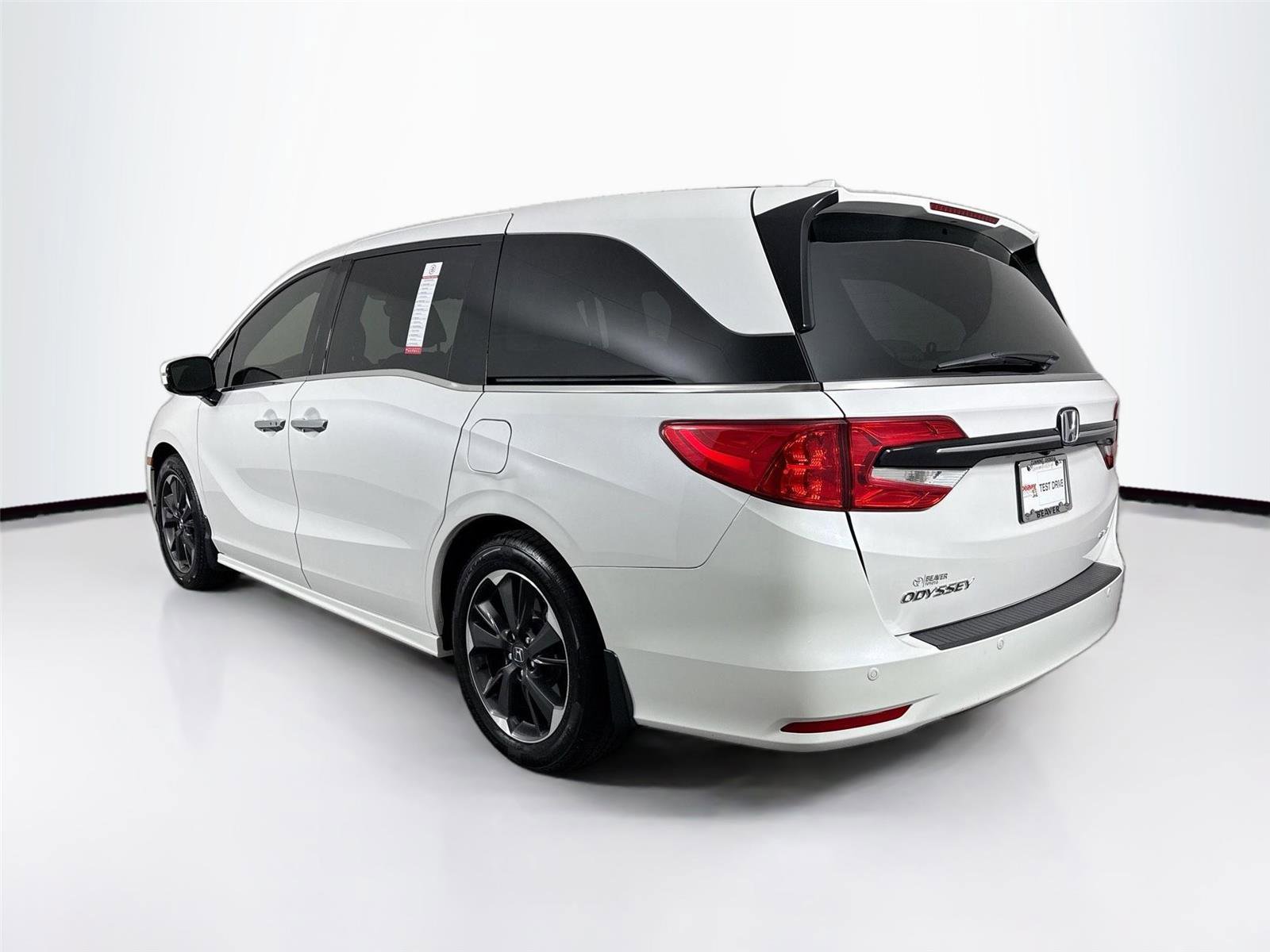 Used 2024 Honda Odyssey Elite image 13