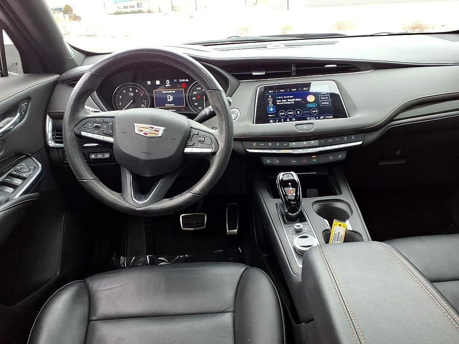 Used 2023 Cadillac XT4 Sport image 22