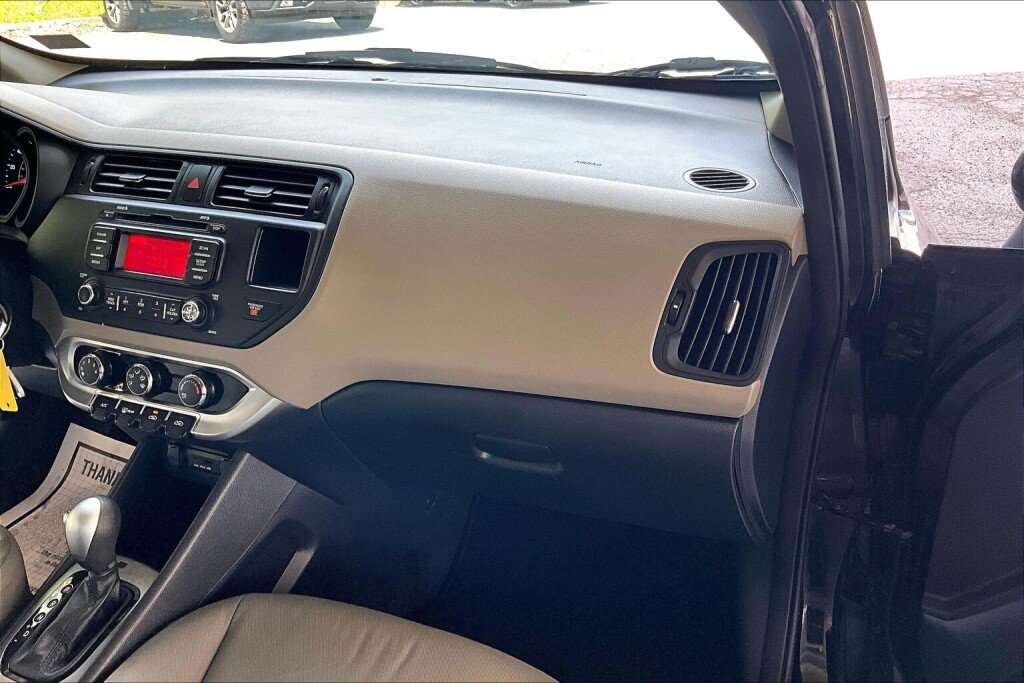 Used 2015 Kia Rio LX w/ Power Package FWD image 11