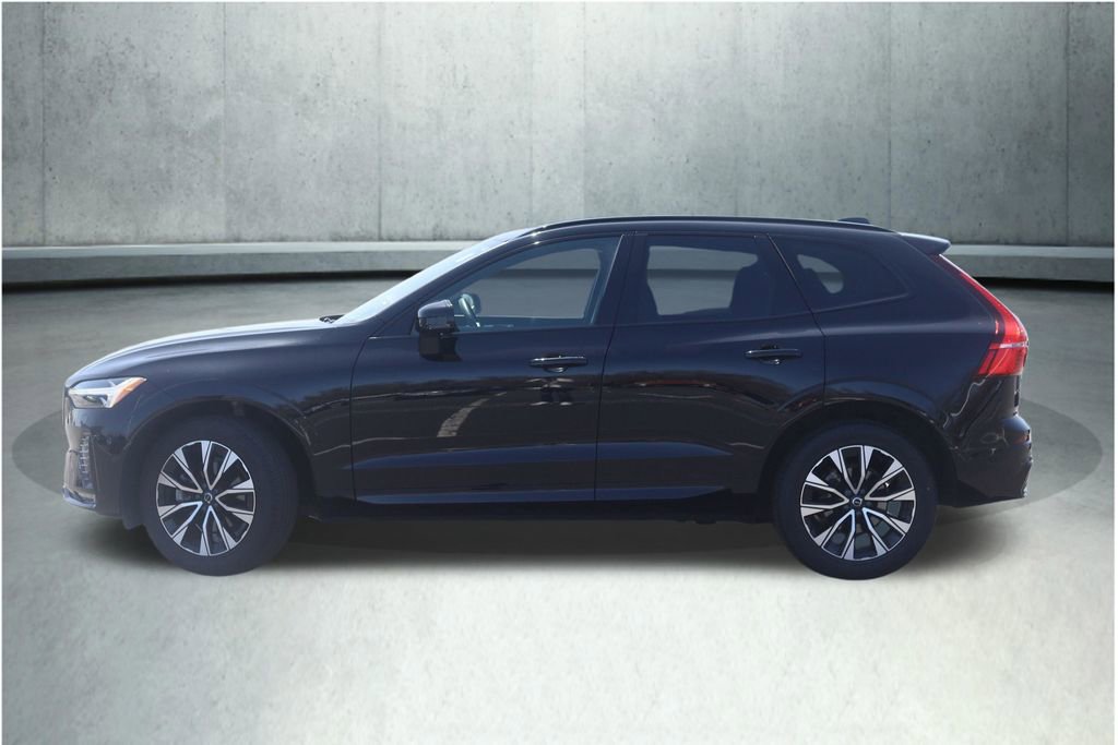 Used 2024 Volvo XC60 B5 Plus w/ Protection Package Premier AWD/4WD image 15