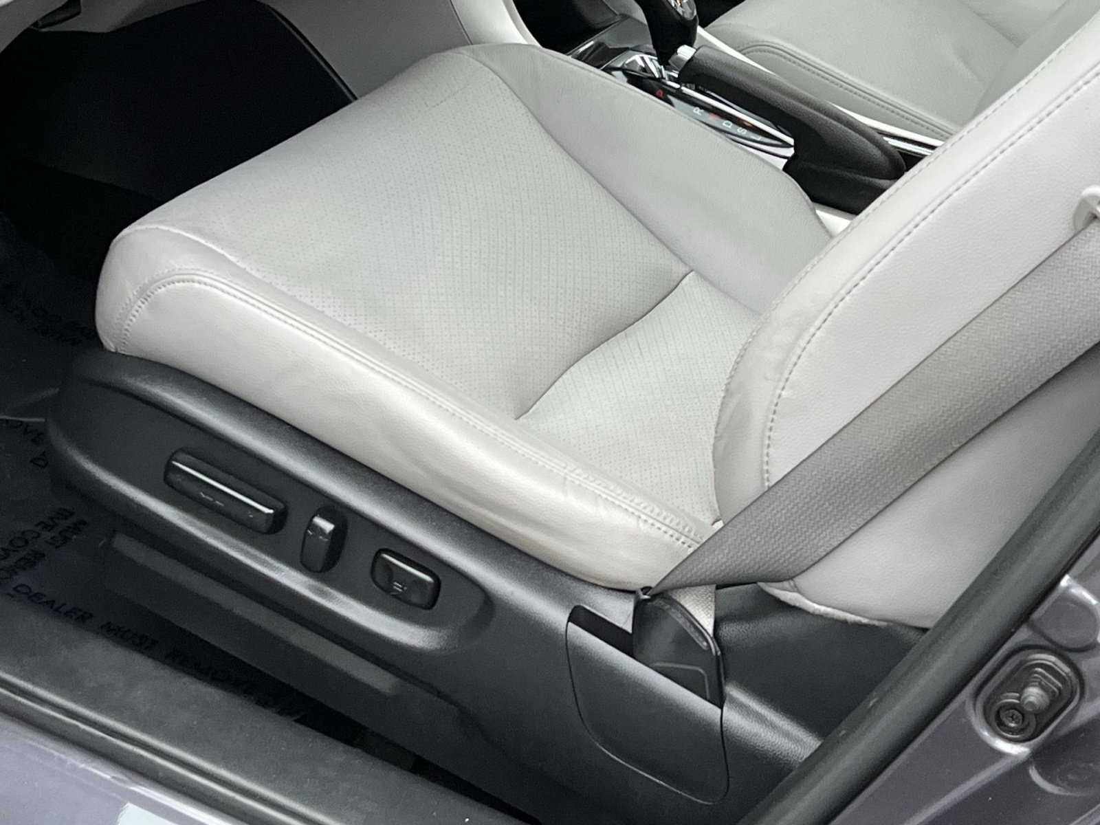 Used 2016 Honda Accord EX-L image 12