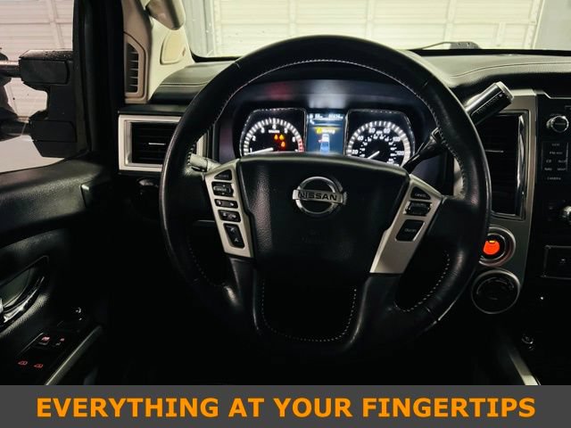 Used 2018 Nissan Titan PRO-4X w/ Pro-4x Convenience Package AWD/4WD image 4
