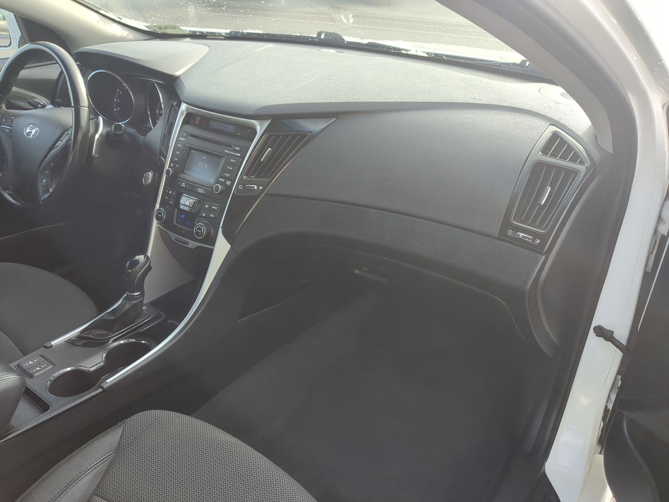 Used 2014 Hyundai Sonata SE image 33