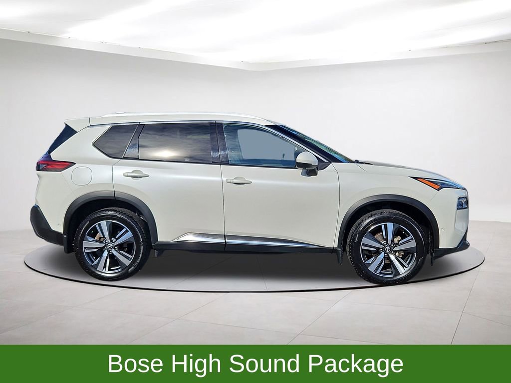 Used 2023 Nissan Rogue SL w/ SL Premium Package image 8
