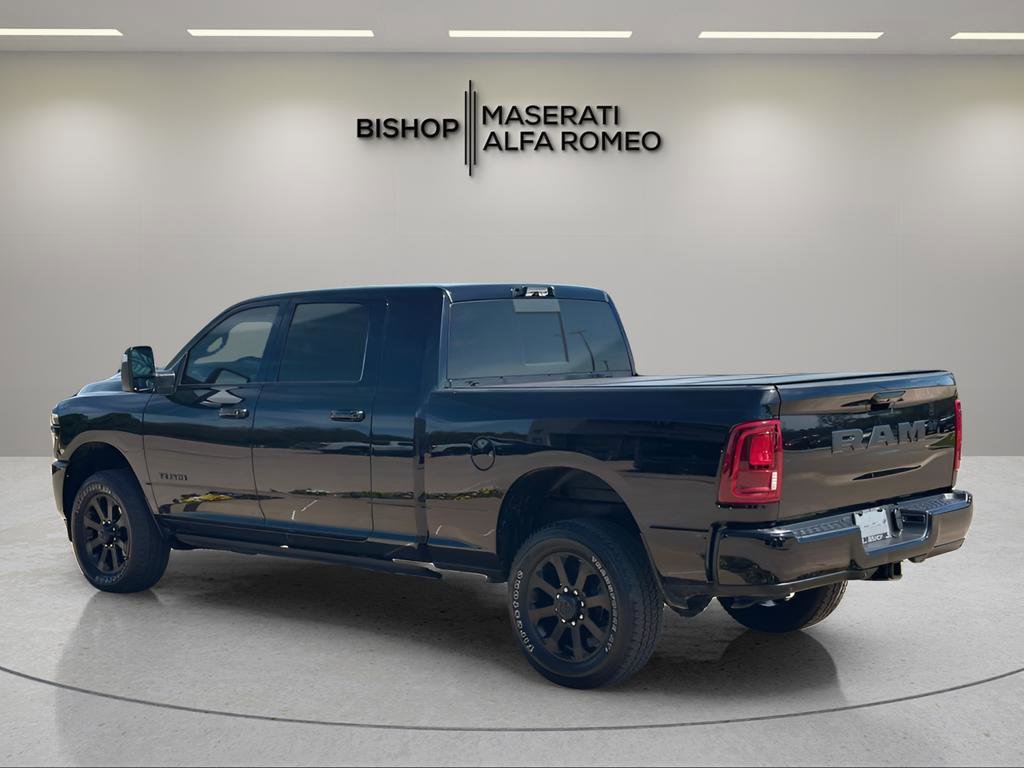 Used 2026 RAM 2500 Laramie AWD/4WD image 3