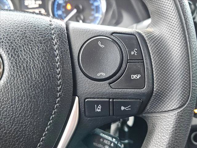 Used 2018 Toyota Corolla LE image 9