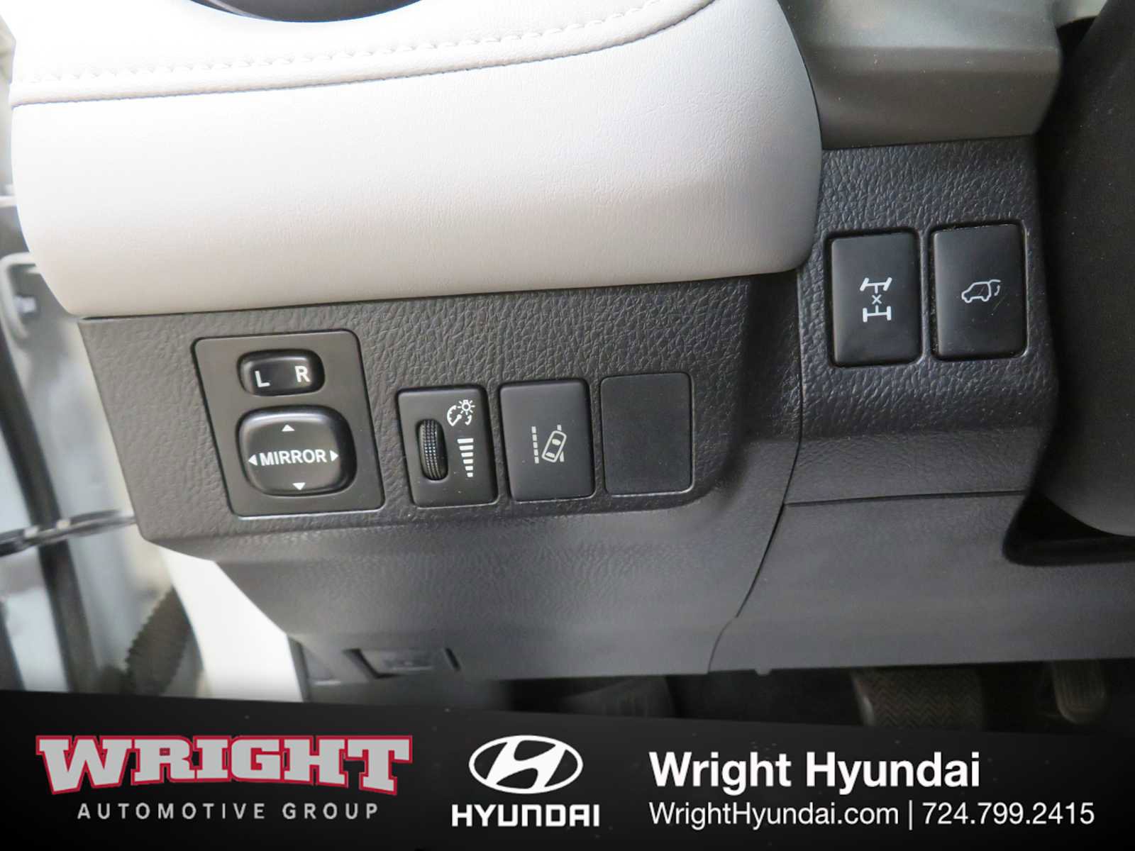 Used 2016 Toyota RAV4 XLE w/ Convenience Package image 23