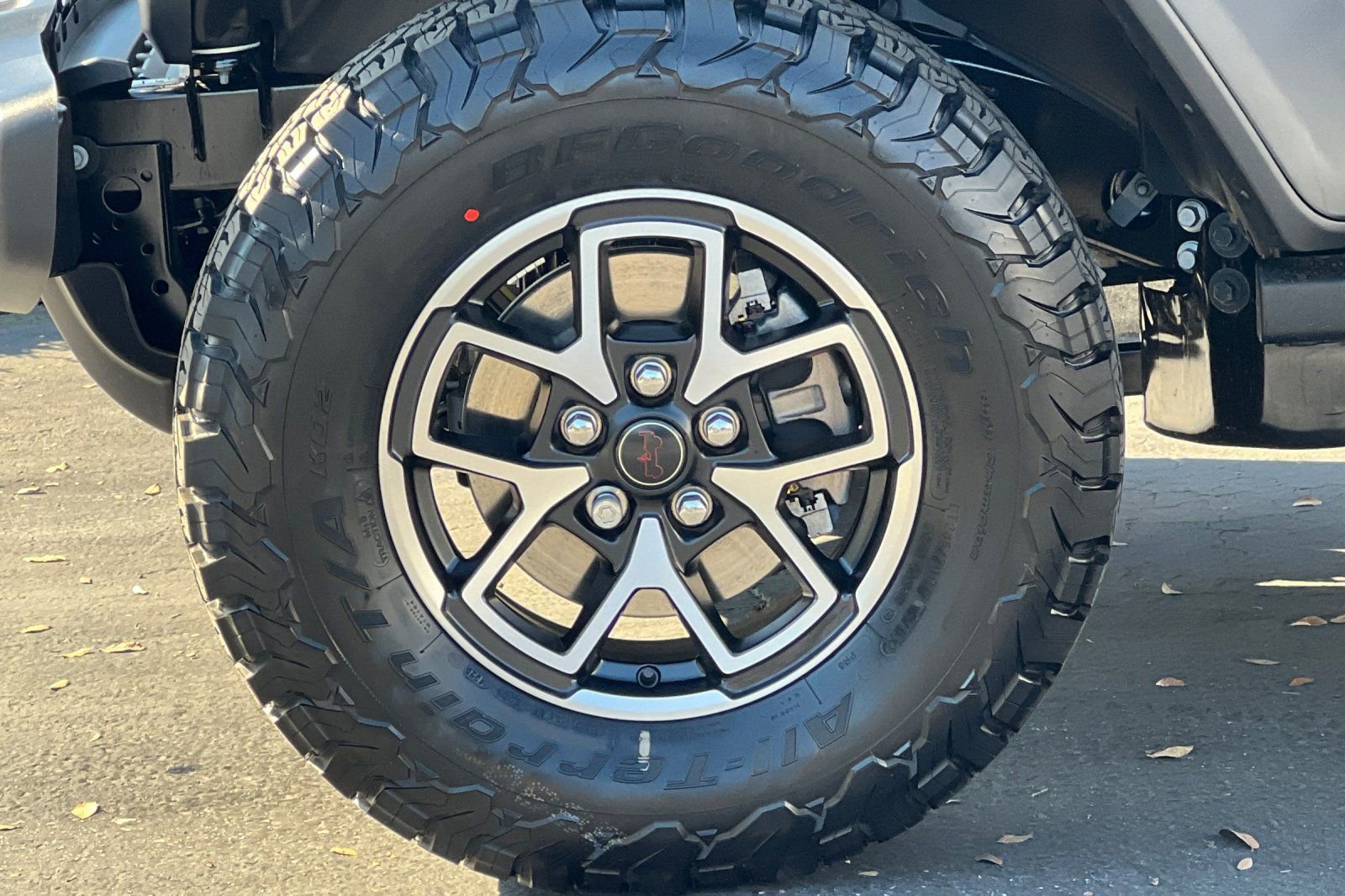 New 2026 Jeep Wrangler Unlimited Rubicon w/ Safety Group image 25