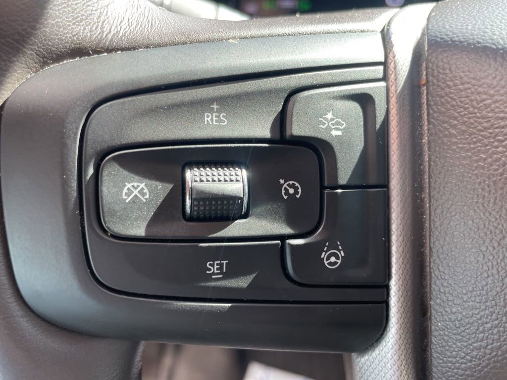 Used 2024 GMC Yukon XL Denali w/ Advanced Technology Package AWD/4WD image 57