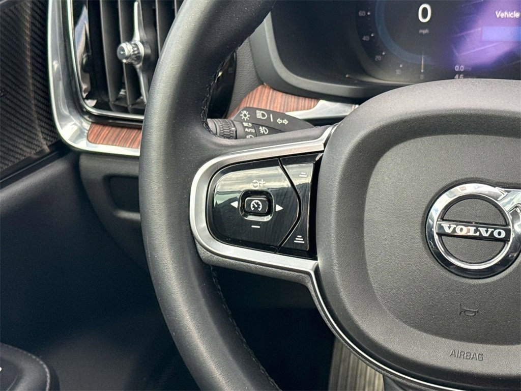 Used 2024 Volvo S60 B5 Plus image 12