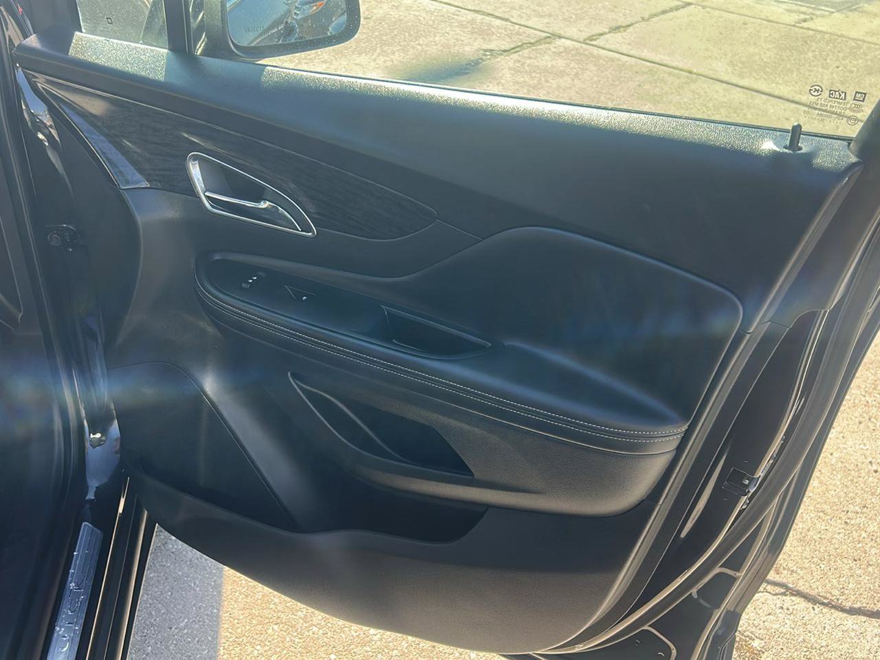 Used 2013 Buick Encore Convenience AWD/4WD image 16