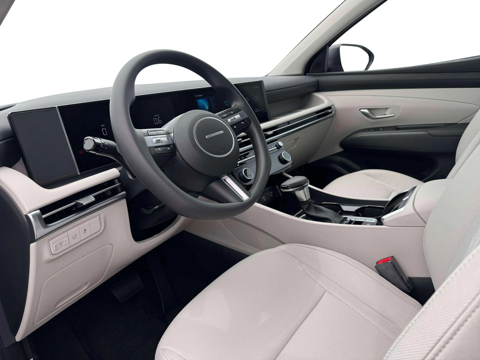 New 2026 Hyundai Tucson SEL image 14