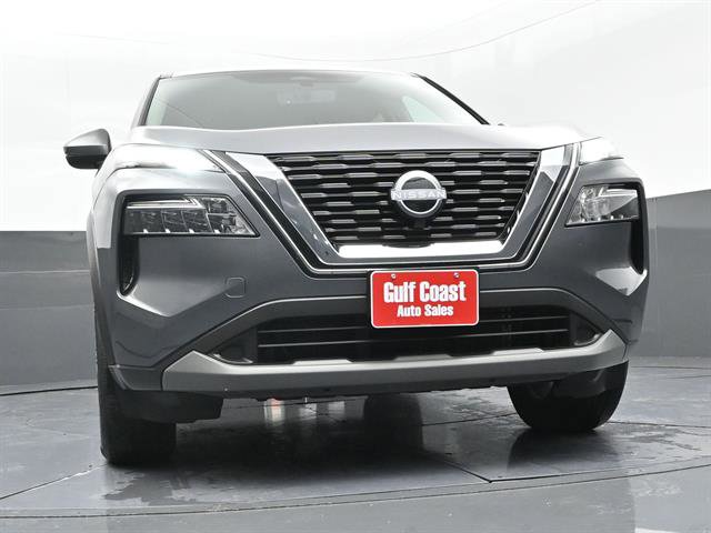 Used 2023 Nissan Rogue SV image 29