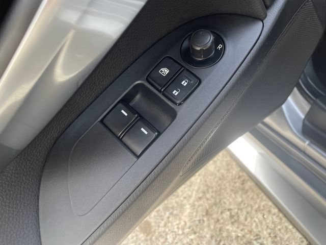Used 2017 FIAT 124 Spider Classica RWD image 19