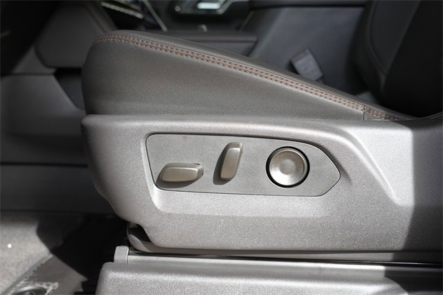 Used 2026 GMC Sierra 2500 AT4 w/ AT4 Premium Plus Package image 18