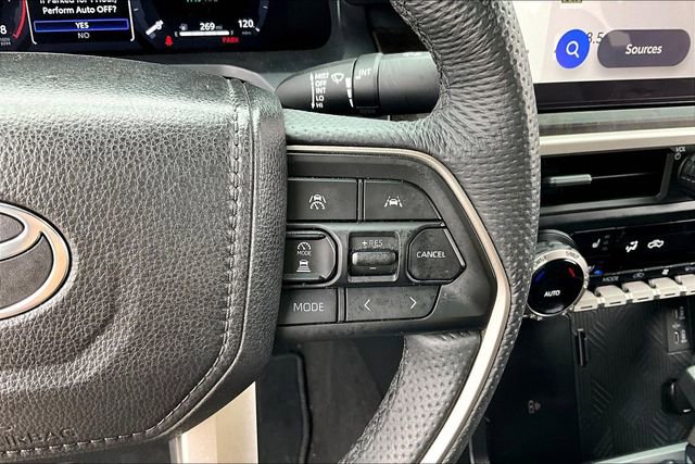 Used 2024 Toyota Tacoma Limited w/ Limited Package (LT) AWD/4WD image 11