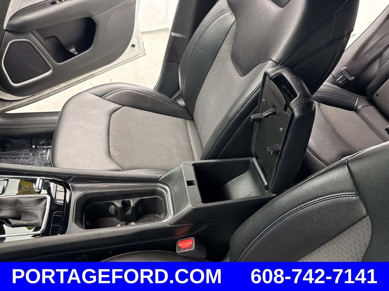 Used 2024 Jeep Compass Latitude AWD/4WD image 19