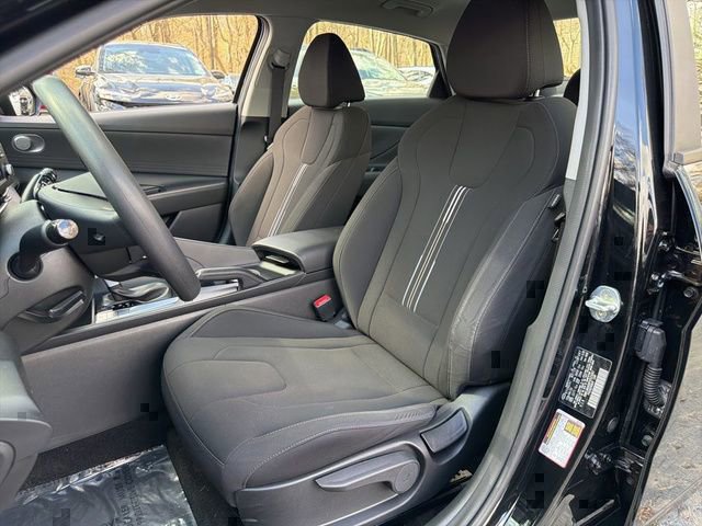 Certified 2023 Hyundai Elantra SEL image 15