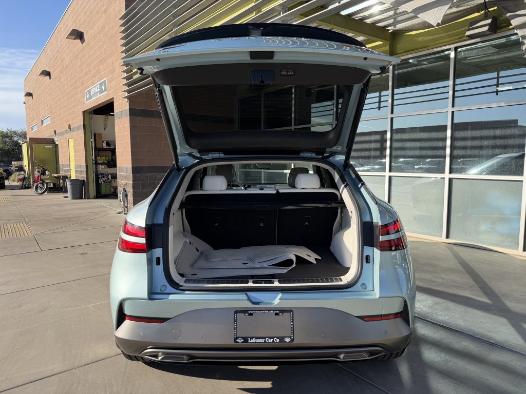 Used 2023 Genesis GV60 Performance image 38