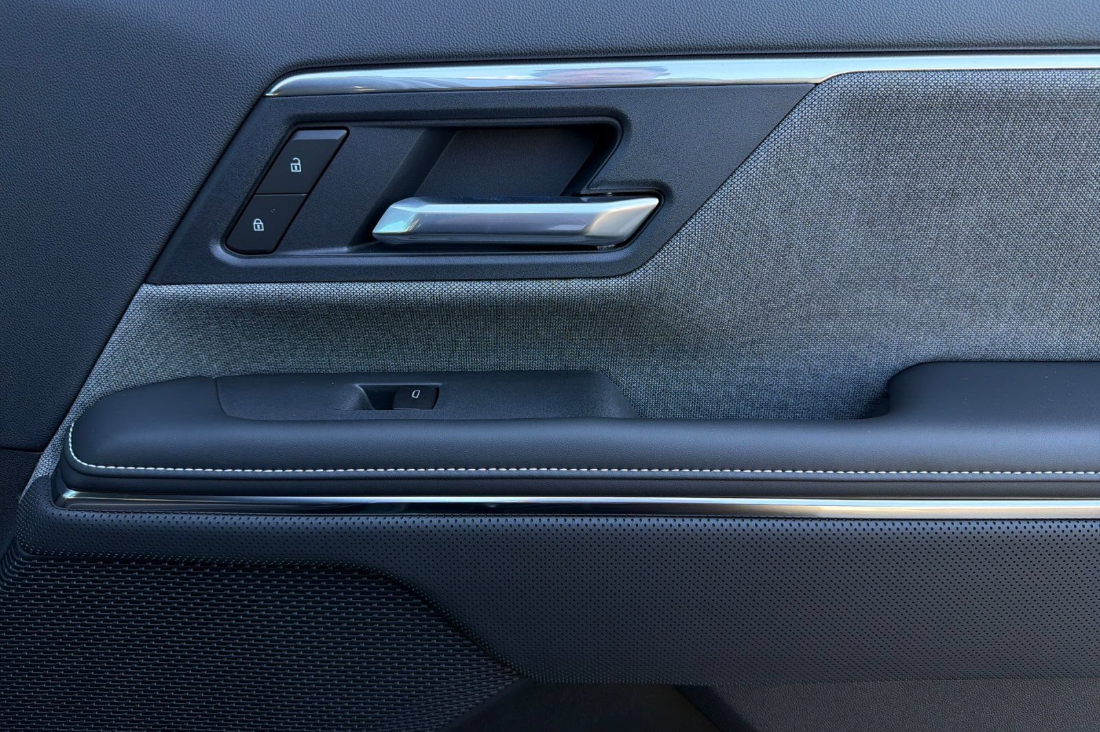 New 2026 GMC Sierra EV Elevation AWD/4WD image 17