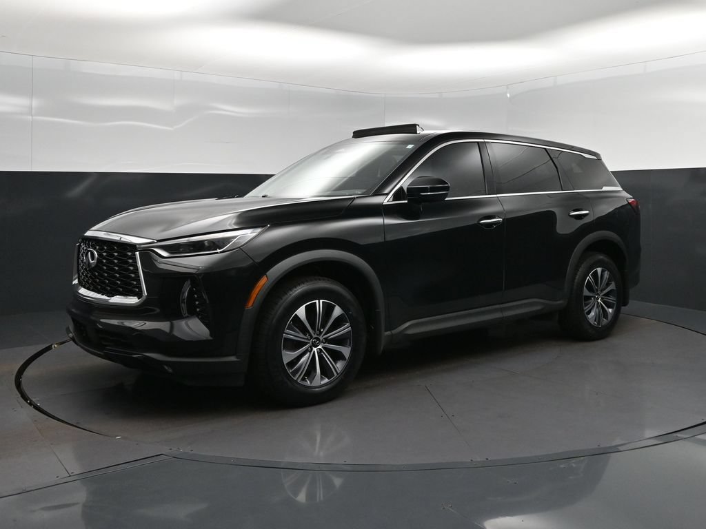 Certified 2023 INFINITI QX60 Pure FWD image 3