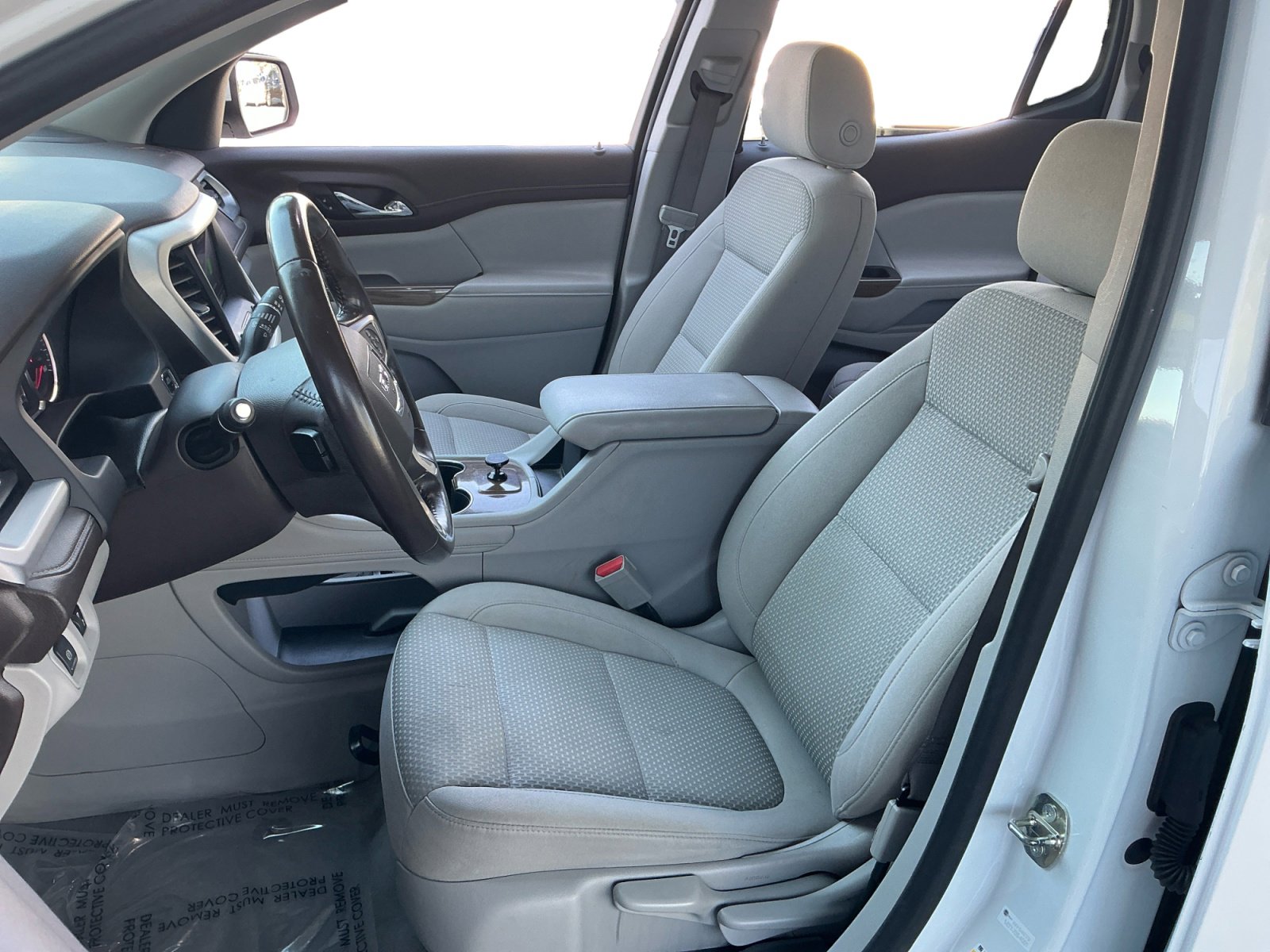 Used 2020 GMC Acadia SLE image 9