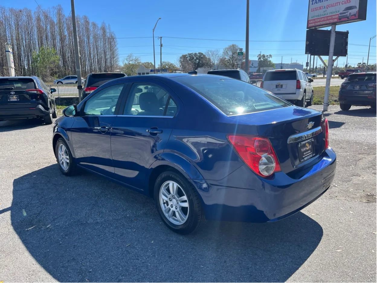Used 2012 Chevrolet Sonic LT image 7