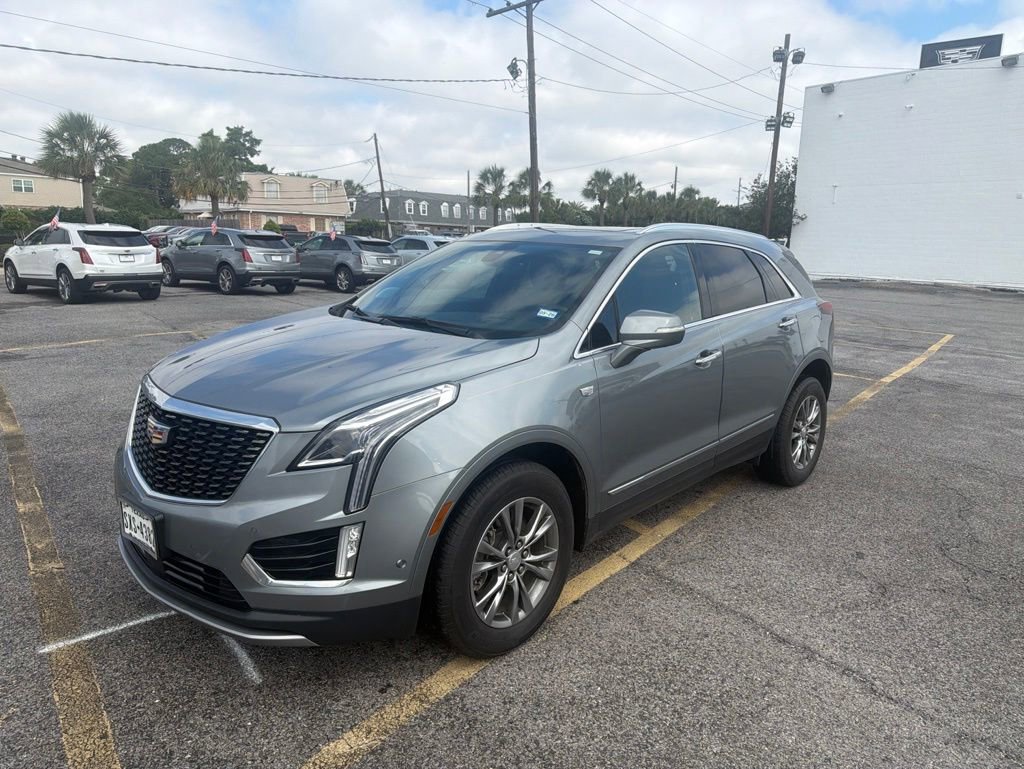 Certified 2023 Cadillac XT5 Premium Luxury w/ Technology Package FWD image 1