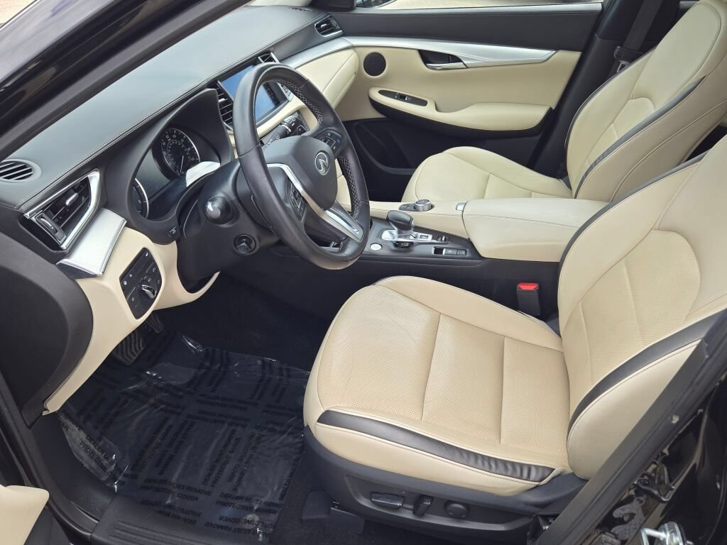 Used 2021 INFINITI QX50 Essential w/ Convenience Package AWD/4WD image 20