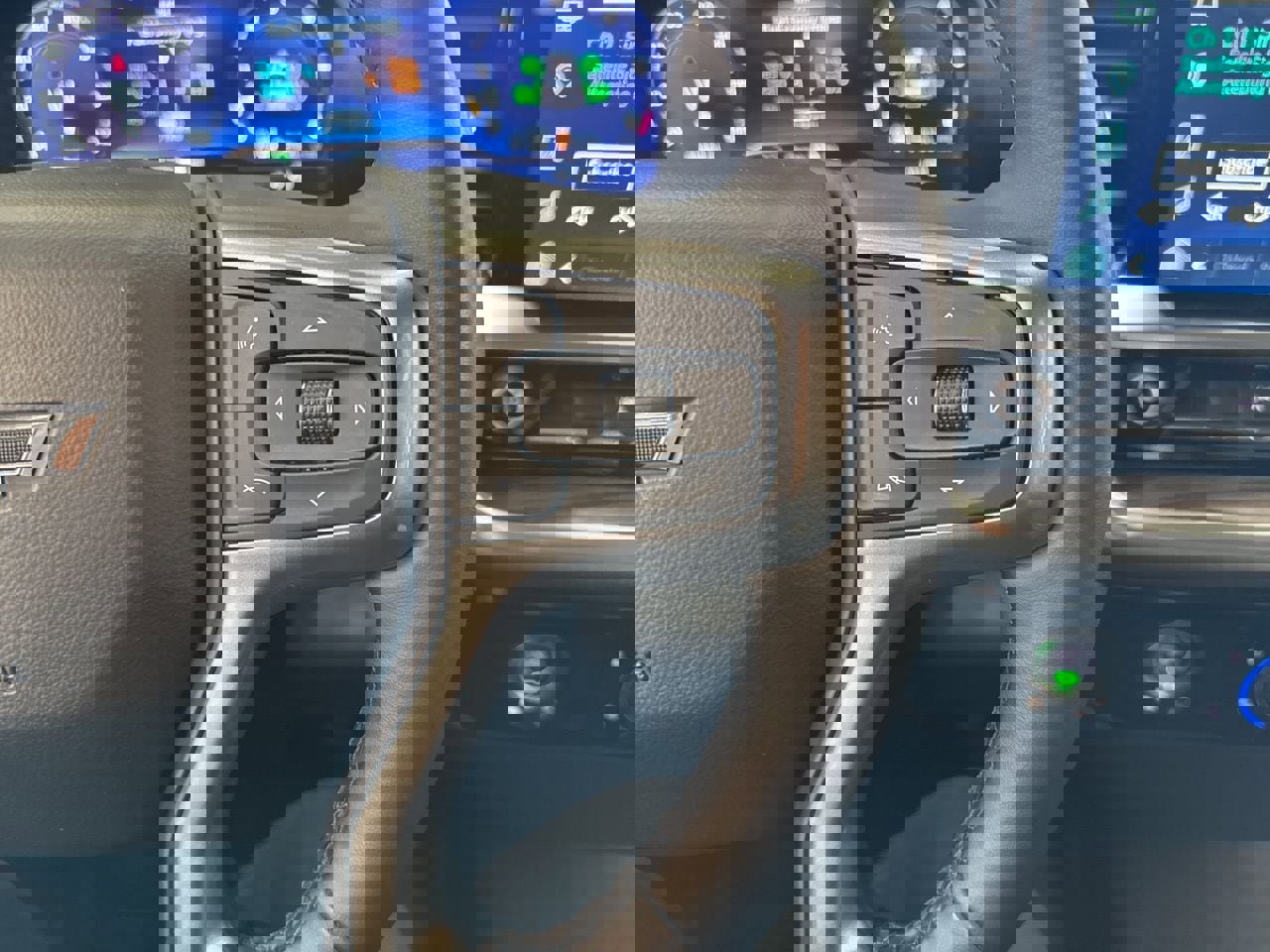 Used 2023 Chevrolet Silverado 1500 RST image 17