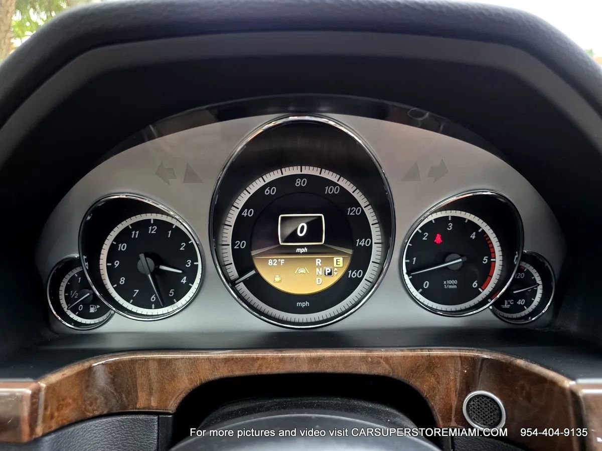 Used 2012 Mercedes-Benz E 350 BlueTEC Sedan image 4