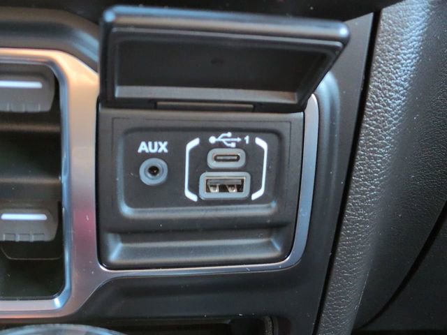 Certified 2021 Jeep Wrangler Unlimited Rubicon image 28