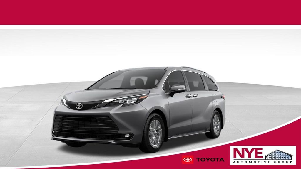 New 2026 Toyota Sienna XLE 360° Tour