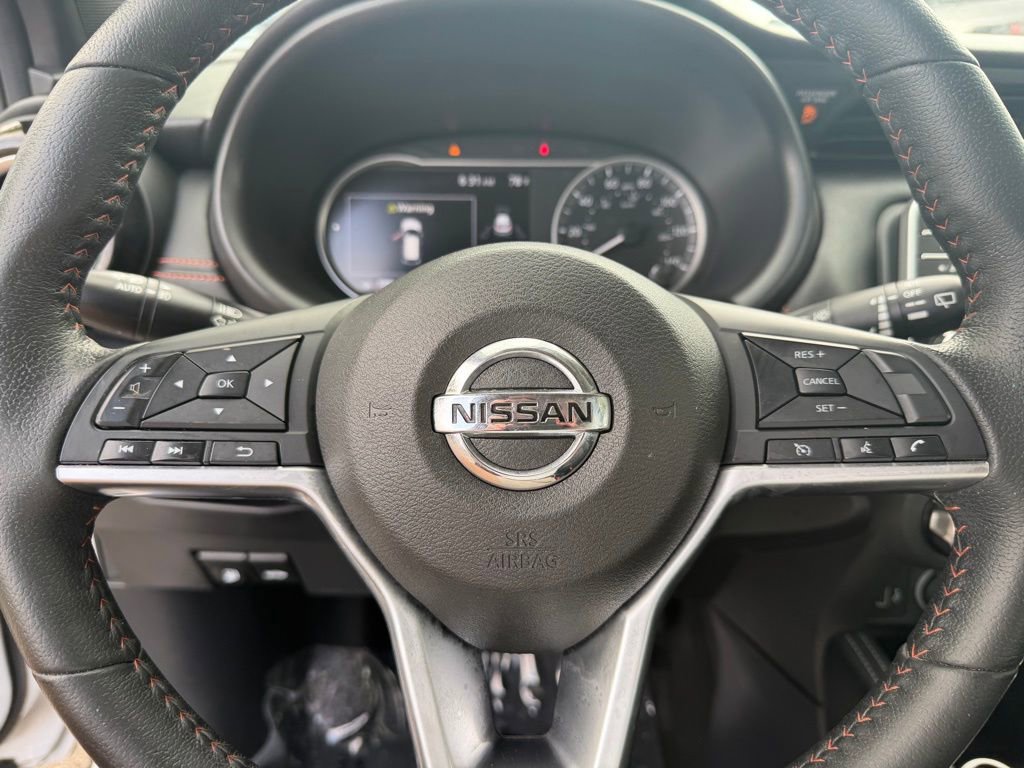 Used 2019 Nissan Kicks SR w/ SR Premium Package image 21