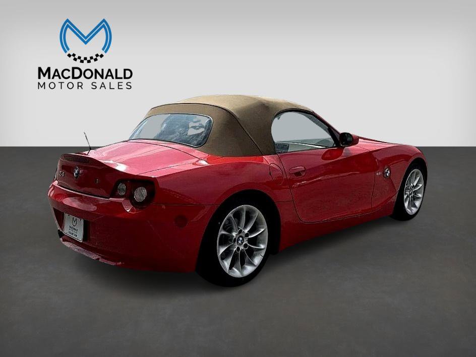 Used 2005 BMW Z4 2.5i image 5