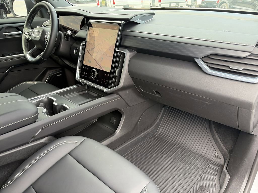 Used 2026 GMC Acadia Elevation w/ Black Edition image 16