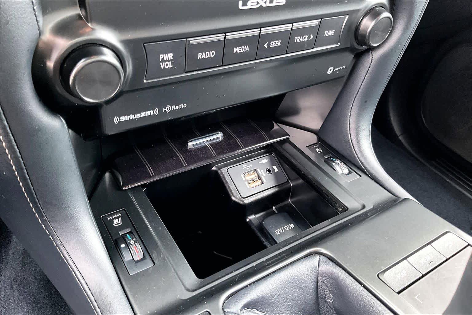 Certified 2023 Lexus GX 460 Premium w/ Premium Package AWD/4WD image 33