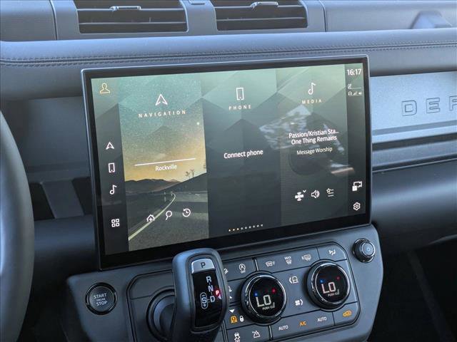 New 2026 Land Rover Defender 110 OCTA AWD/4WD image 12