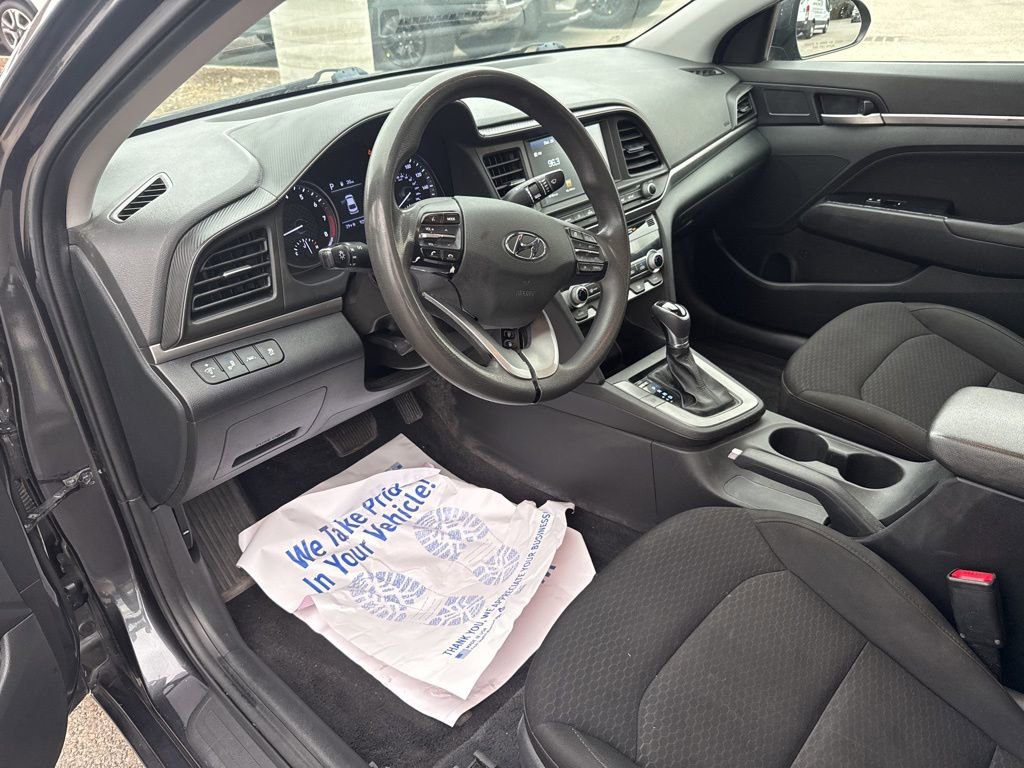 Used 2020 Hyundai Elantra SEL w/ Cargo Package (C1) FWD image 18