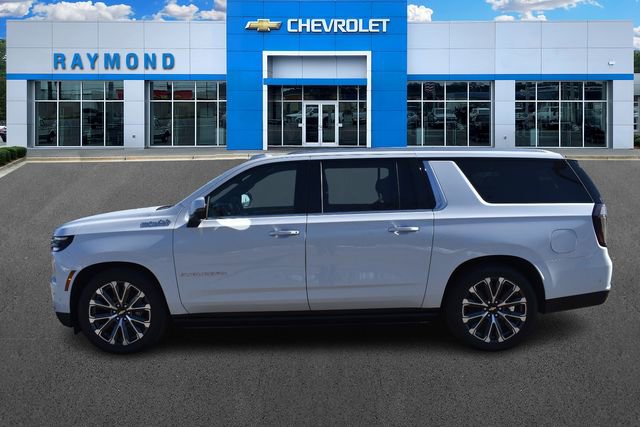 New 2026 Chevrolet Suburban High Country image 7