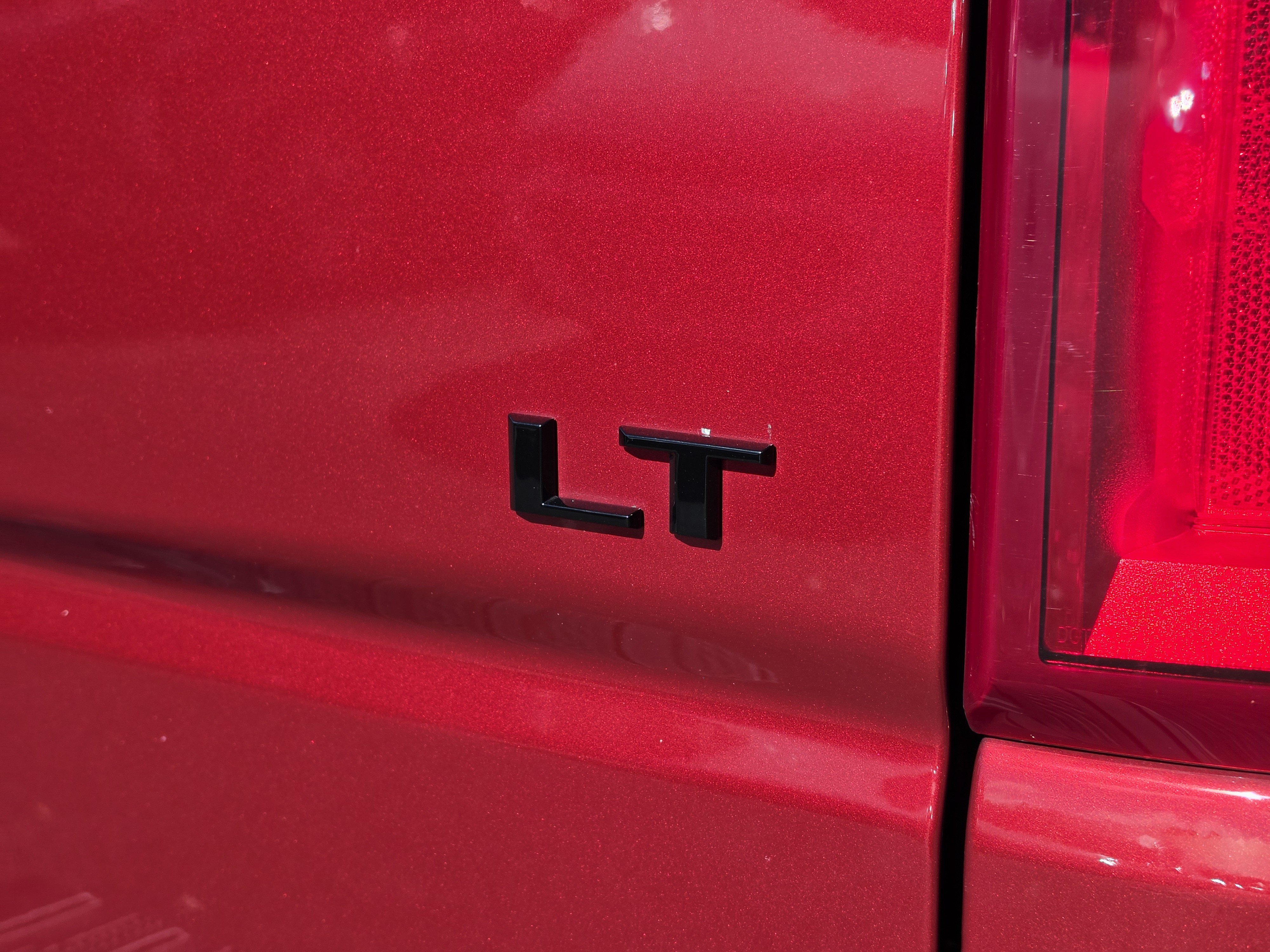 Used 2020 Chevrolet Silverado 1500 LT Trail Boss AWD/4WD image 16