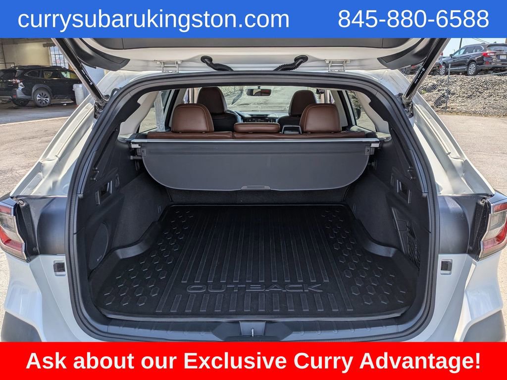 Used 2020 Subaru Outback Touring XT AWD/4WD image 5