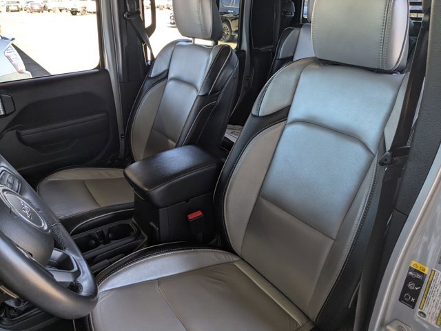 Used 2022 Jeep Gladiator Sport image 16