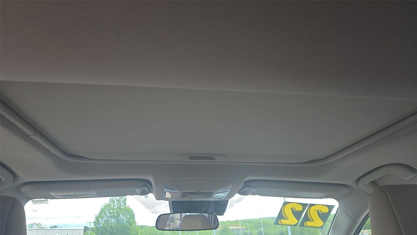 Used 2022 Toyota RAV4 XLE w/ Convenience Package image 15