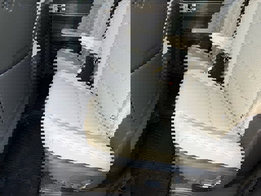 New 2026 Hyundai Santa Fe Calligraphy image 13