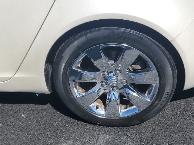 Used 2015 Buick Regal Premium w/ Driver Confidence Package #1 FWD image 9